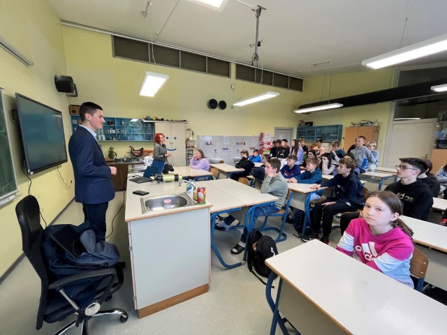Predavanje Astronomskog društva „Meteor“ u našoj školi